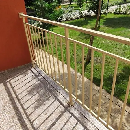 Ferienunterkunft Strandnaehe Mit Pools * Slantchev Briag