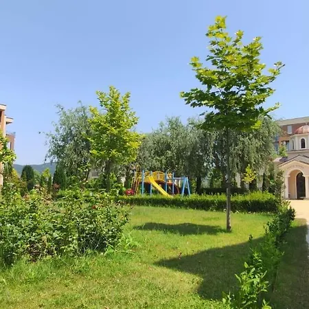 Ferienunterkunft Strandnaehe Mit Pools アパート *