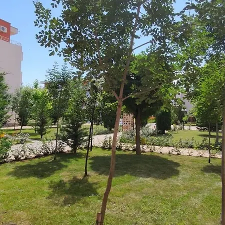 Ferienunterkunft Strandnaehe Mit Pools * Sunny Beach